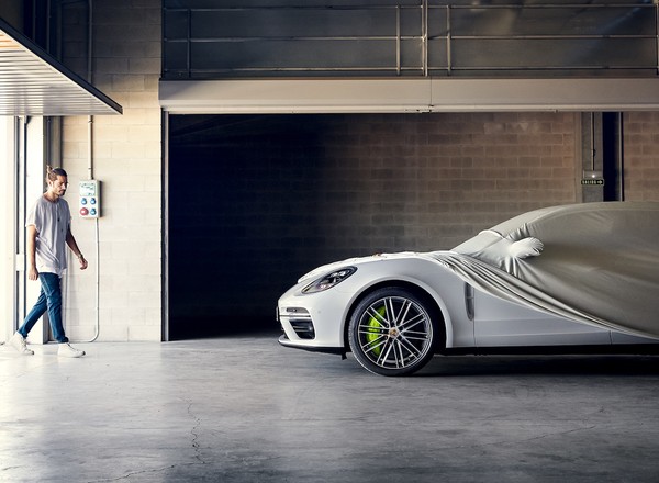 Pierwszy Polak globalnym ambasadorem Porsche