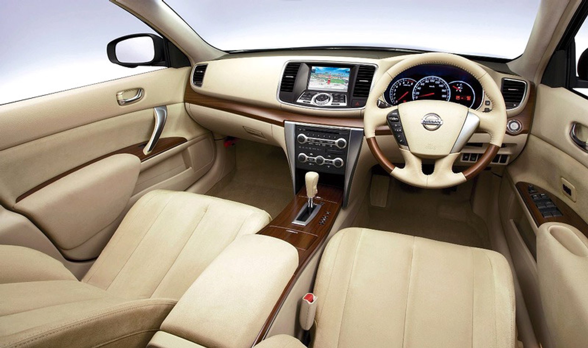 Nissan: otwarto nowy załad w Rosji