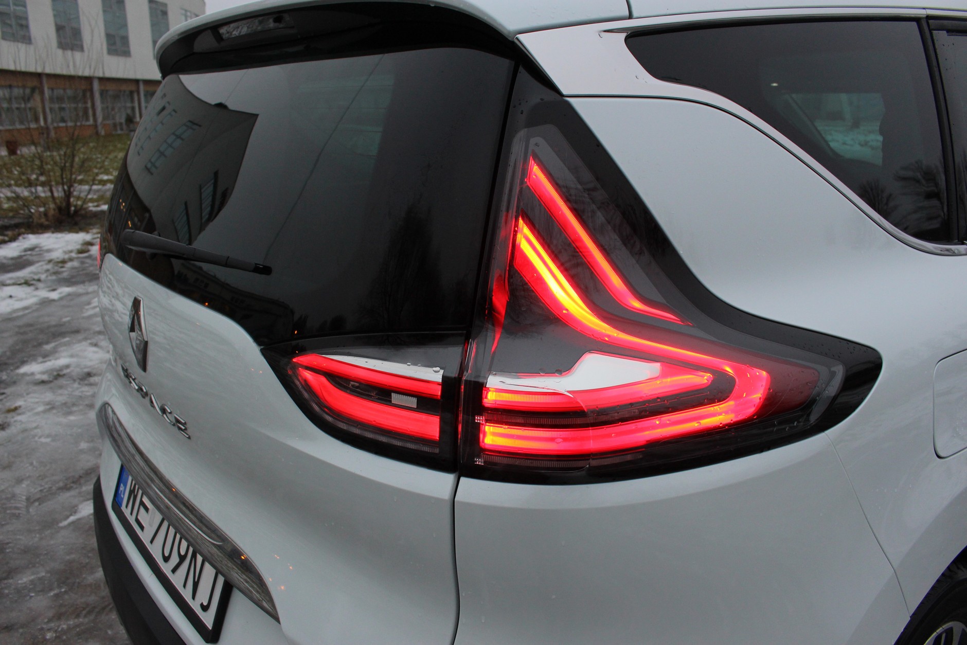 Renault Espace Initiale Paris wnętrze światła