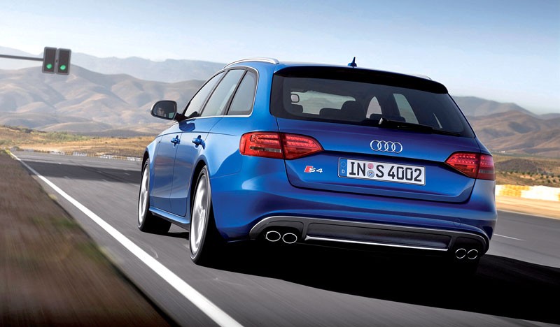 Paryż 2008: Audi S4 i S4 Avant – 333 koni dla niemieckiego sportowca