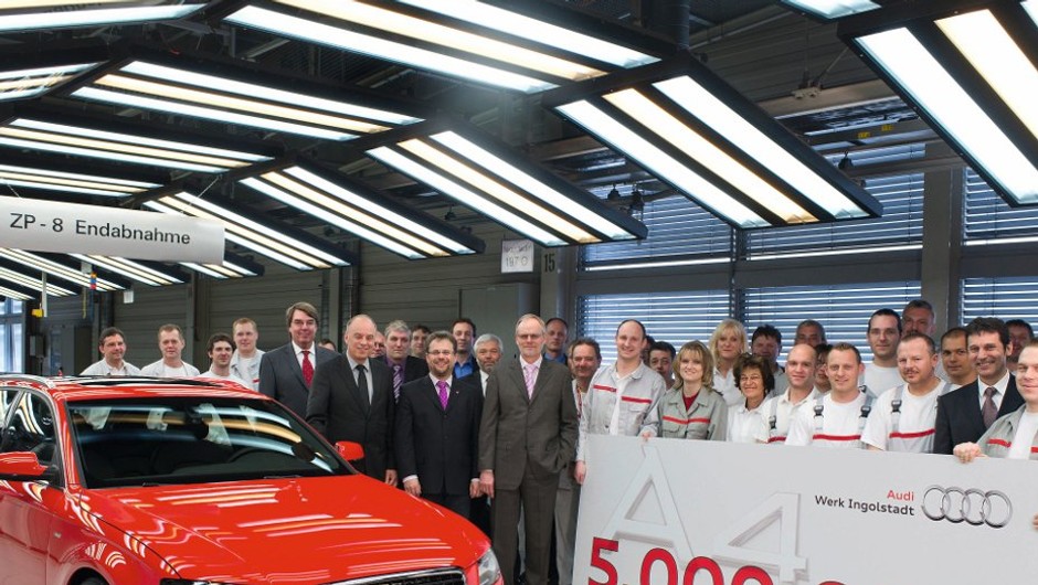 Audi A4 razy 5 000 000