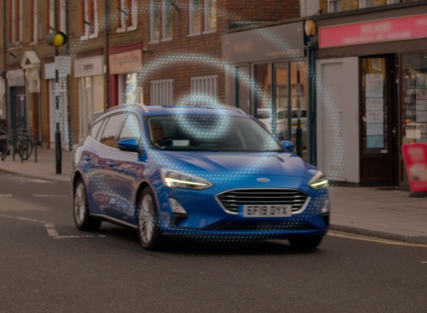 Ford ostrzeże o niebezpiecznych drogach