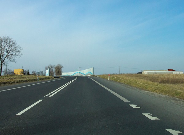 Czy w takiej sytuacji możesz wyprzedzić jednoślad? To wyjątek