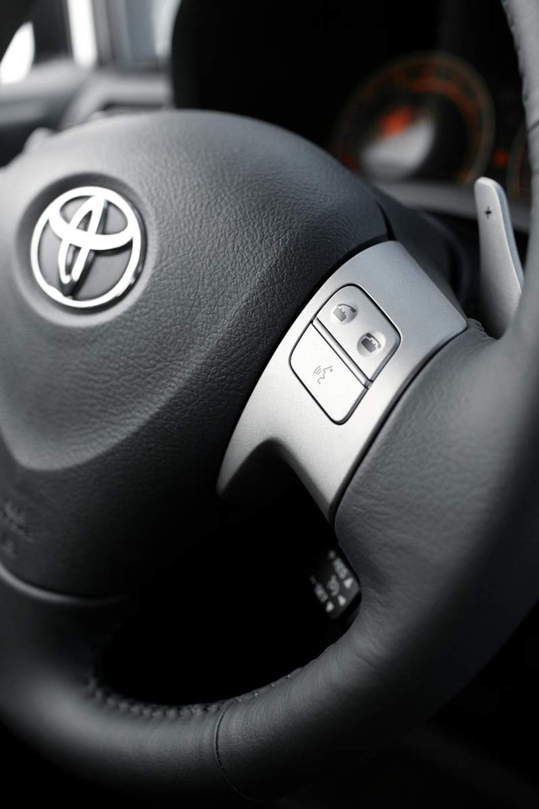 Toyota Auris dostane nové motory 1,6 Valvematic (97 kW) a 1,8 Valvematic (108 kW) a inovované turbodiesely