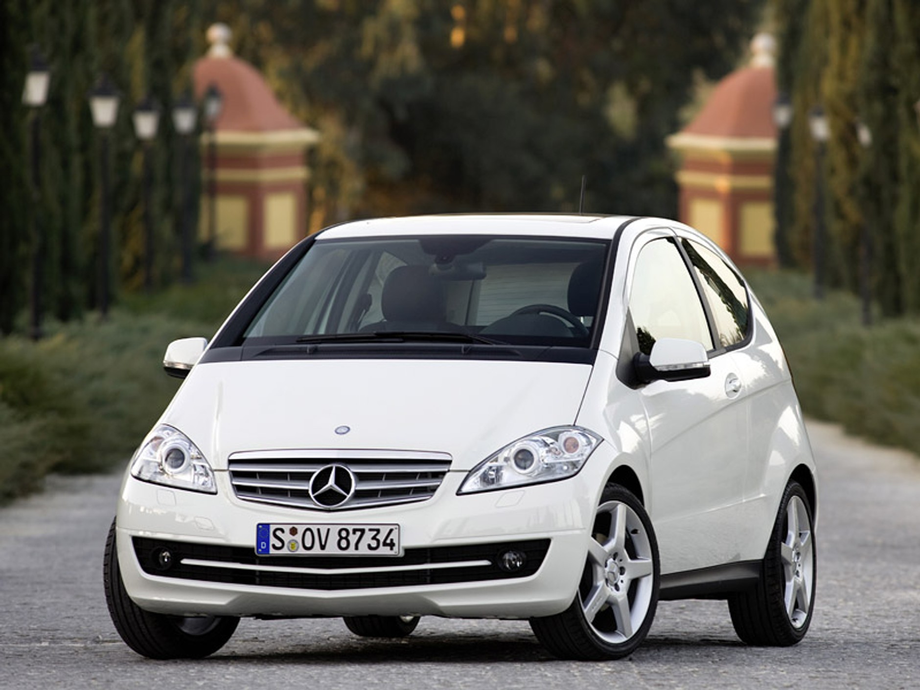 Mercedes-Benz: nowa A-Klasa będzie produkowana na Węgrzech