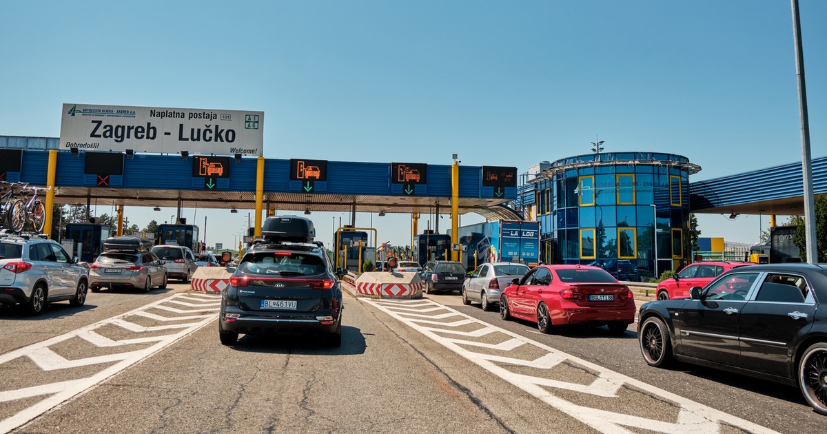 Bramki na autostradzie w Chorwacji - zdjęcie ilustracyjne