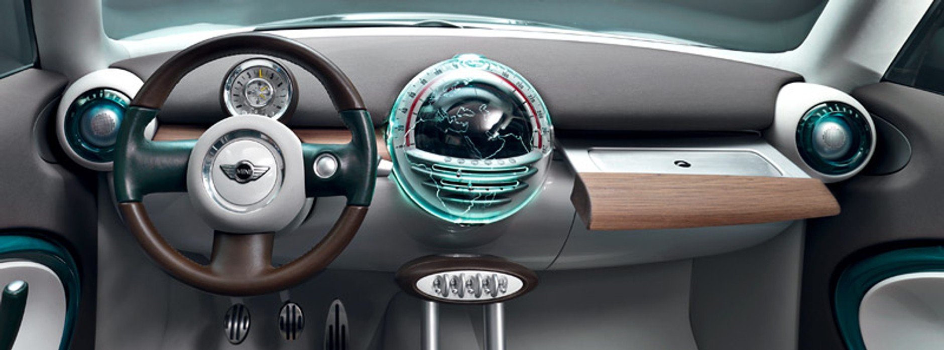 Paryż 2008: Mini Crossover Concept zapowiedzią nowej wersji