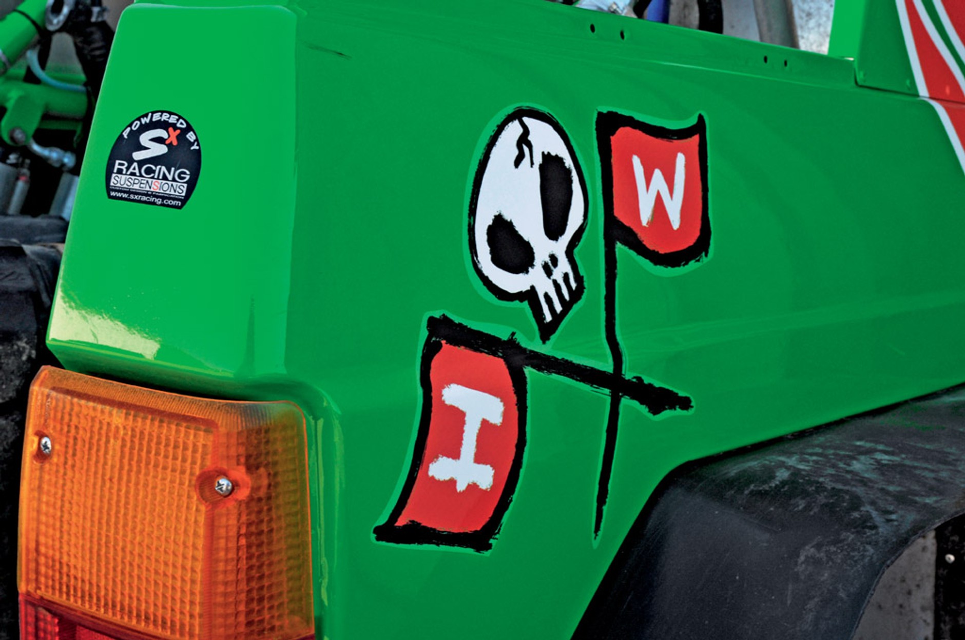 Nissan Patrol teamu Hot Wheels