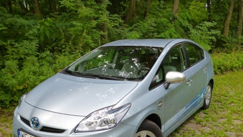 Panasonic dostarcza akumulatory do Priusa