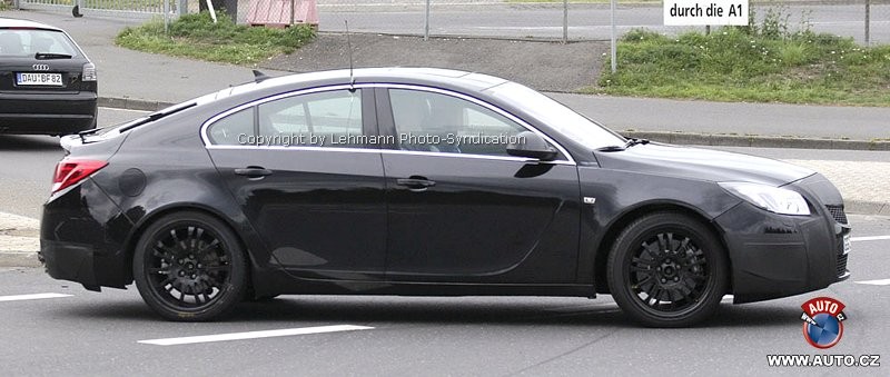 Zdjęcia szpiegowskie: Opel Insignia OPC