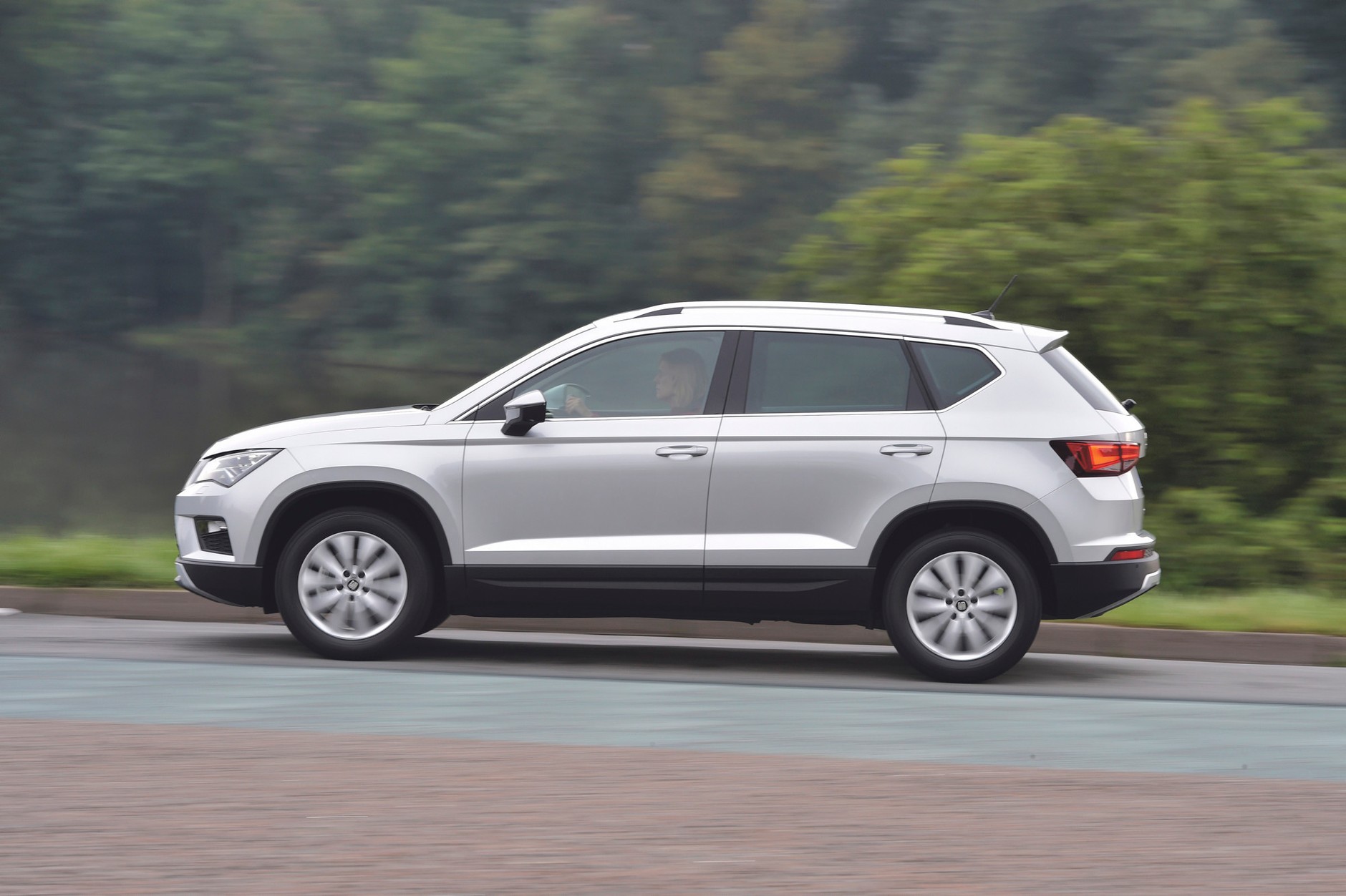 Porównanie 4x4: Seat Ateca kontra Nissan Qashqai, Hyundai Tucson i Renault Kadjar