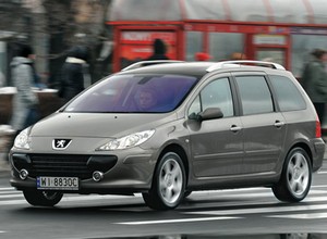 Kompaktowe kombi z dieslem za 10-20 tys. zł
