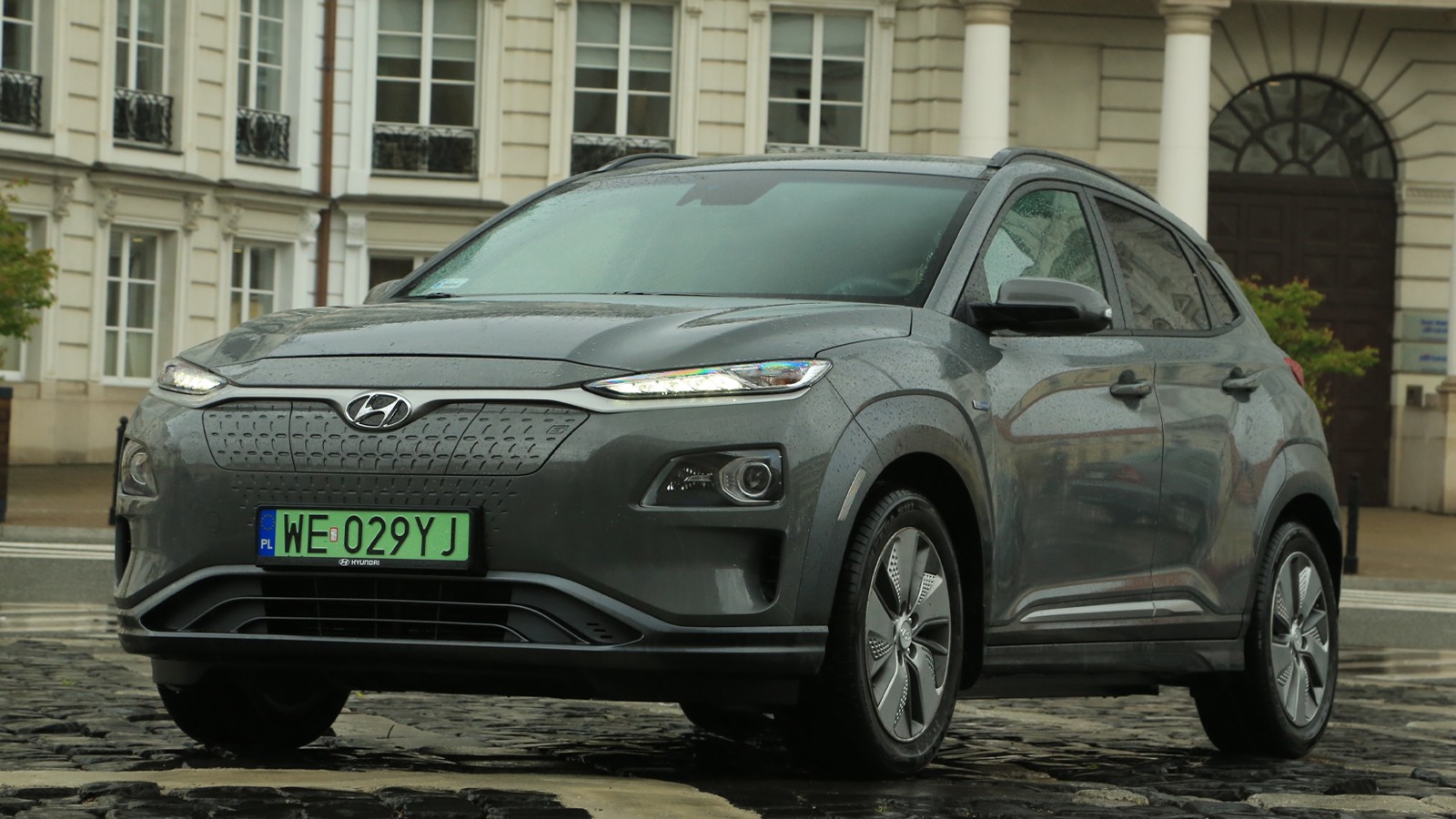 Hyundai Kona Electric kontra Mitsubishi Outlander PHEV