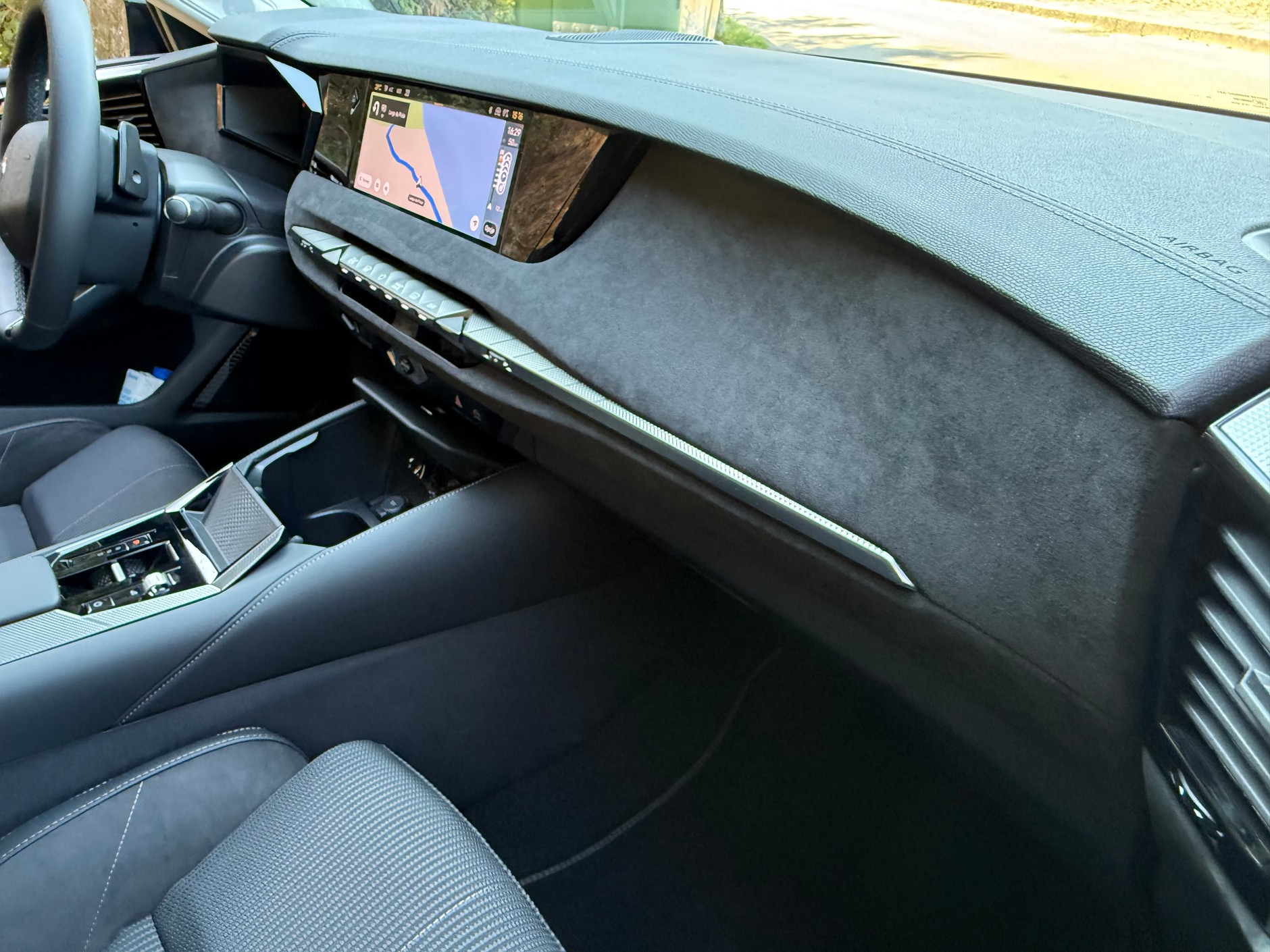 DS Nr 4 po face liftingu: ładny, ale czy dobry?