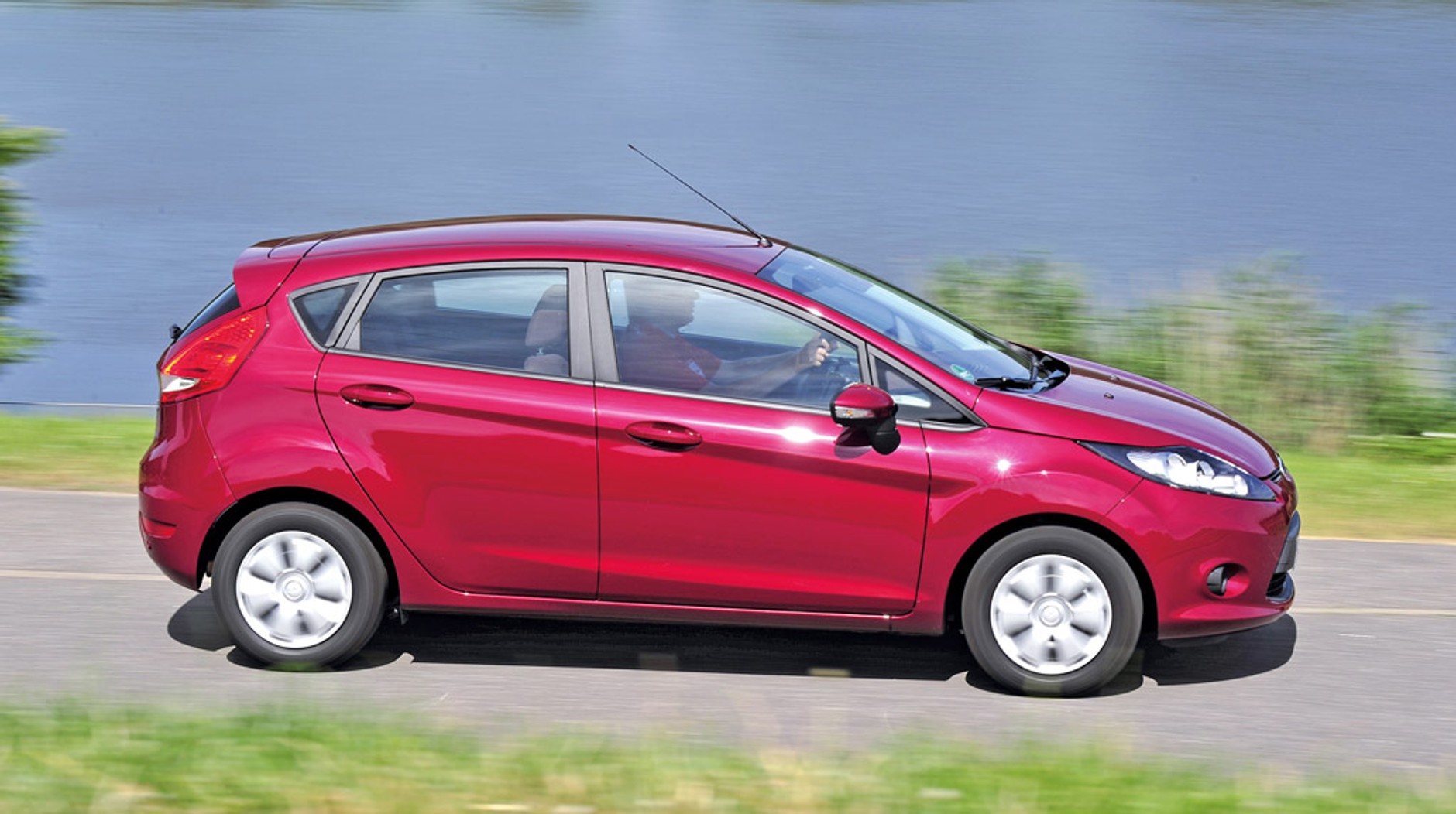 Oto najmniej i najbardziej paliwożerne samochody!