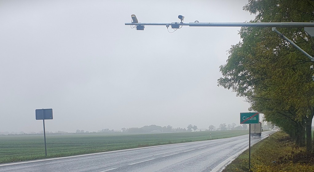 Odcinkowy pomiar prędkości DW251 Wielowieś - Cieślin