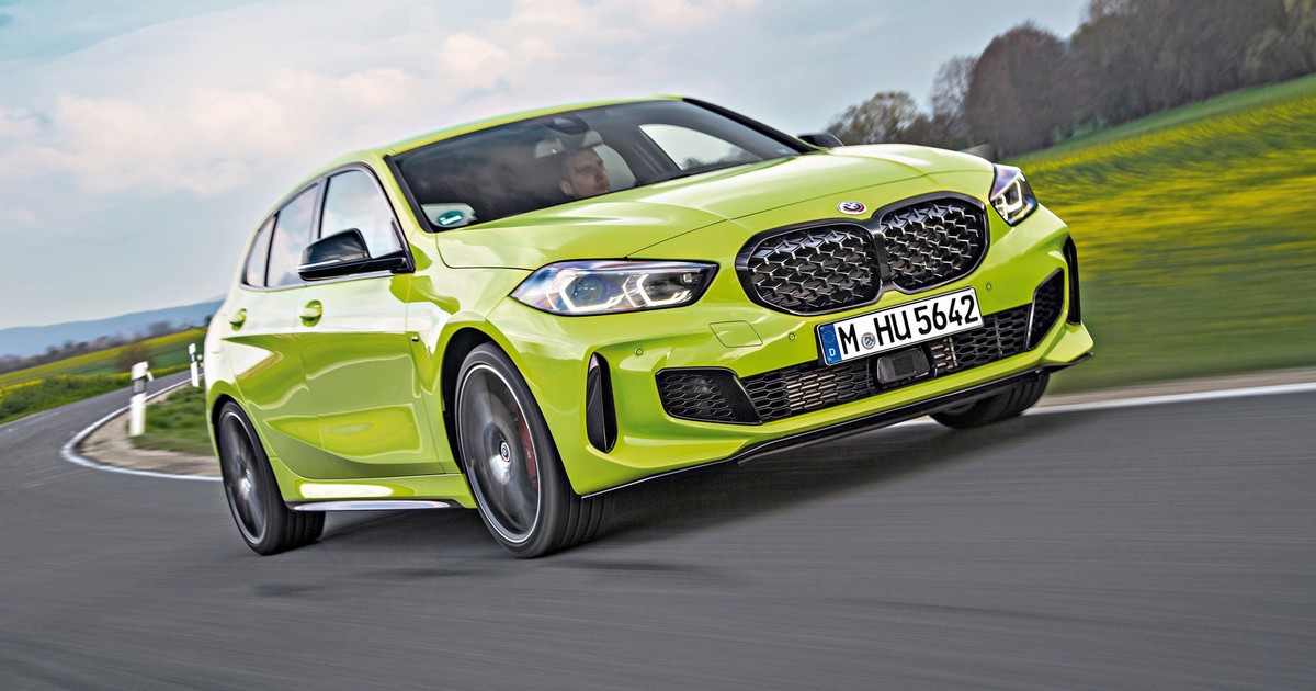 BMW M135i xDeive (2022)