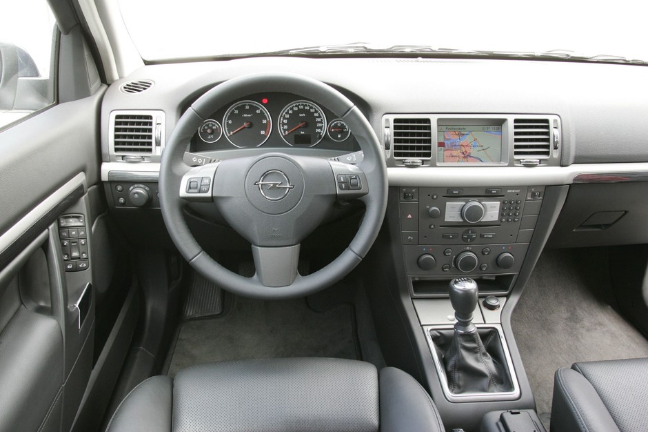 Opel Vectra - lata produkcji 2002-08, cena od 8 500 zł