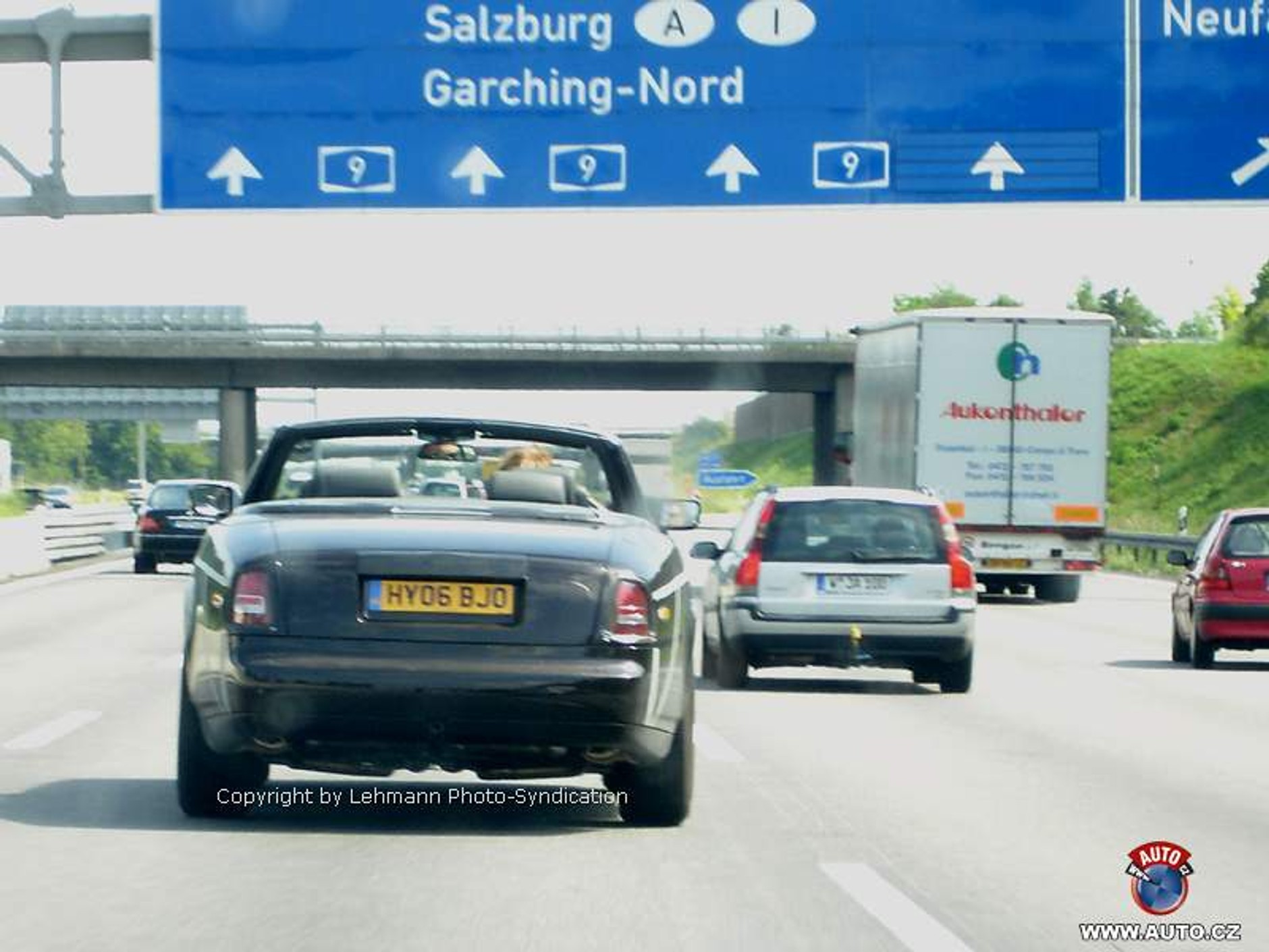 Zdjęcia szpiegowskie: Rolls-Royce Corniche Cabrio