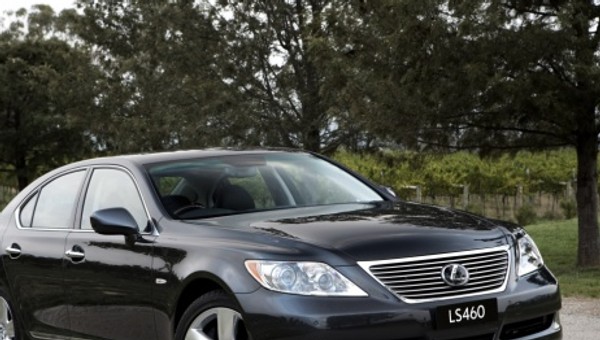 Toyota wzywa do warsztatów kolejne 270.000 aut 