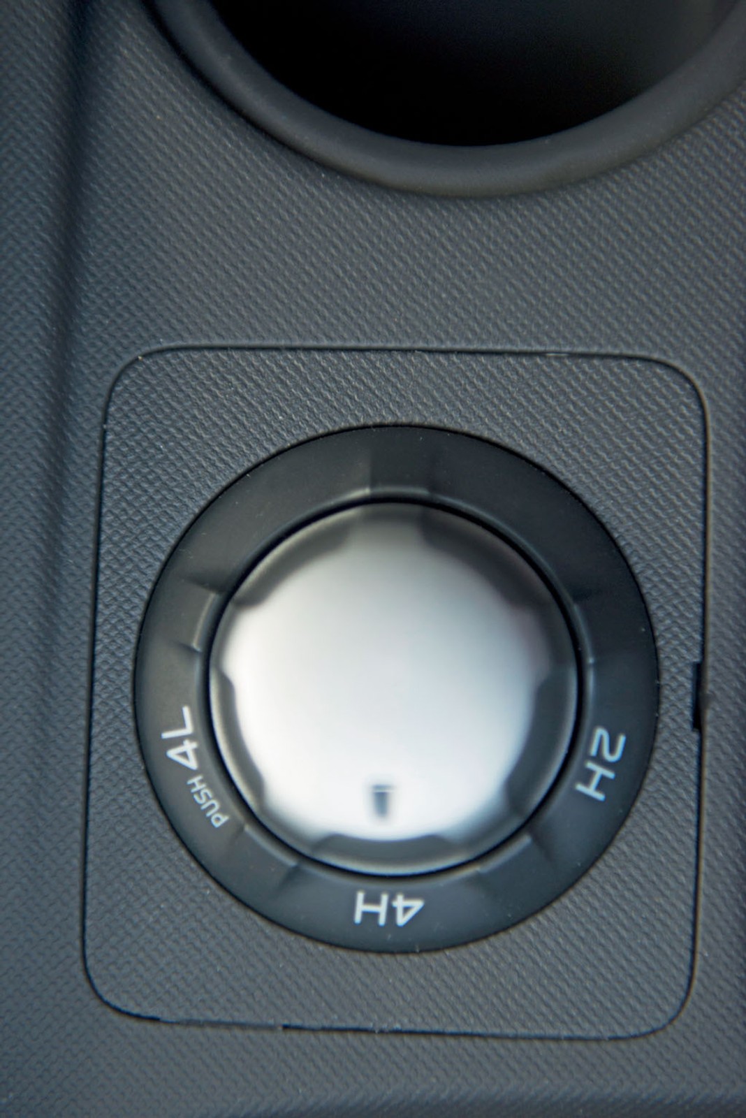 Isuzu D-Max - złe drogi to żaden problem