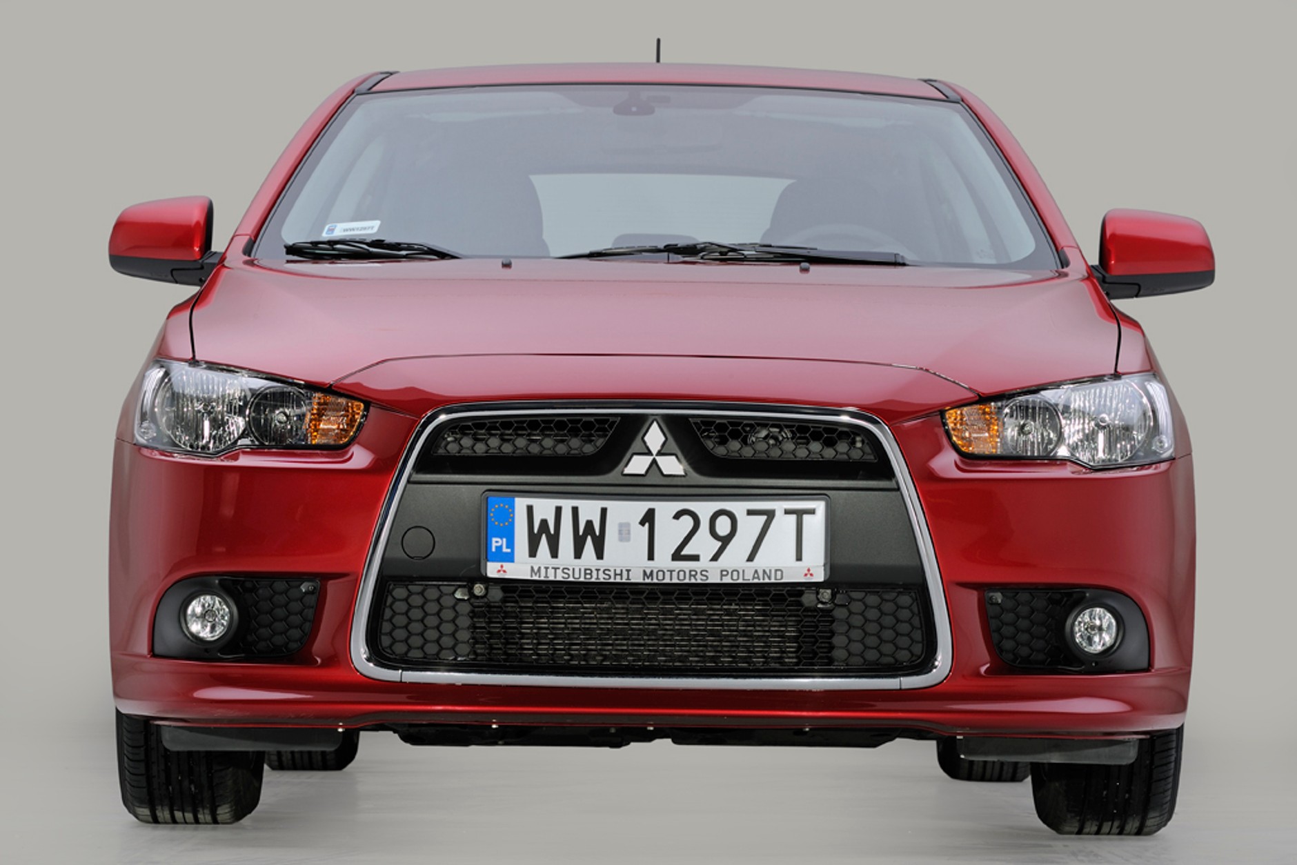 Mitsubishi Lancer 2012: krótszy spojler i...