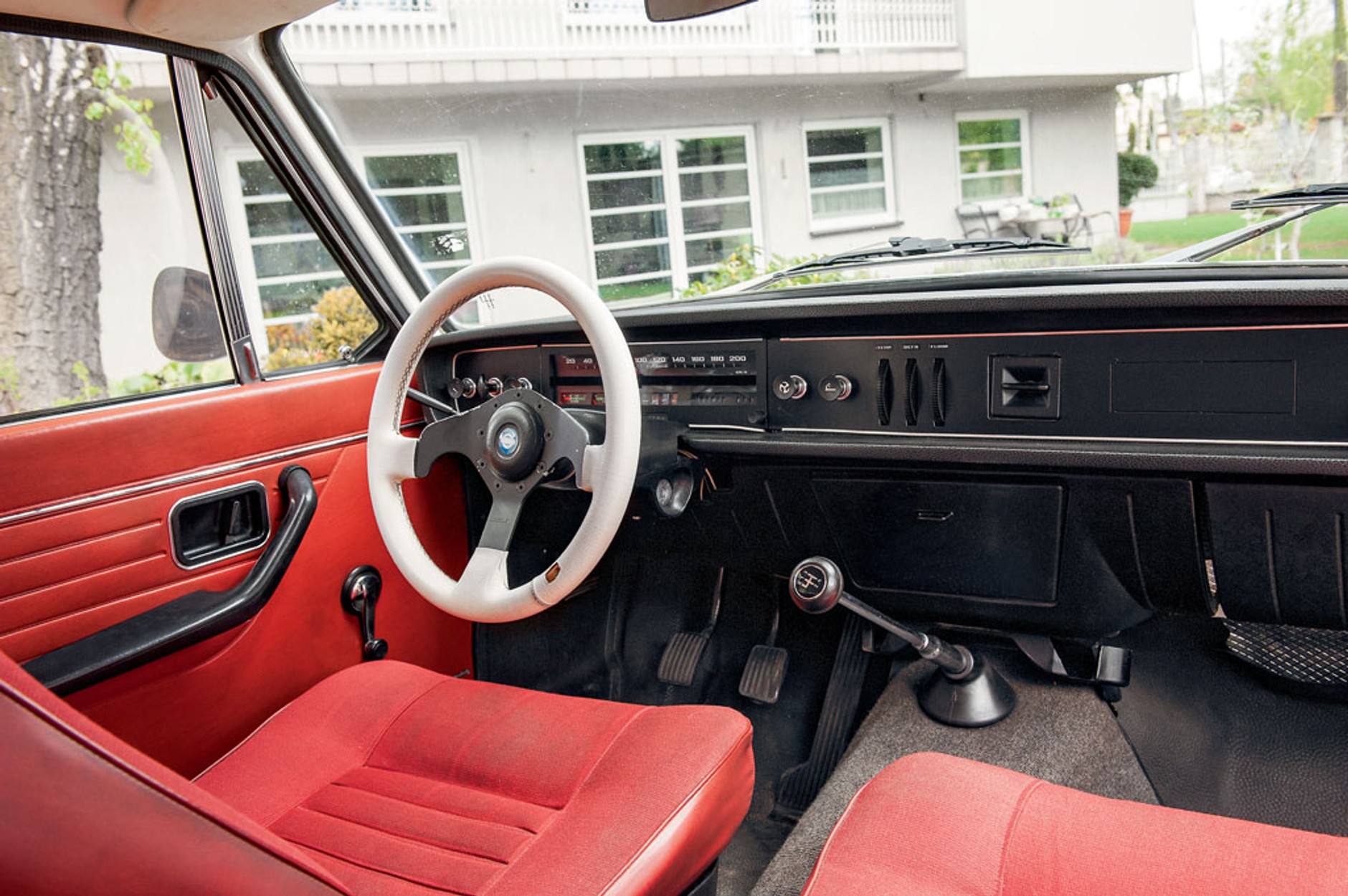 Volvo 144 - klasyk, który tworzył historię