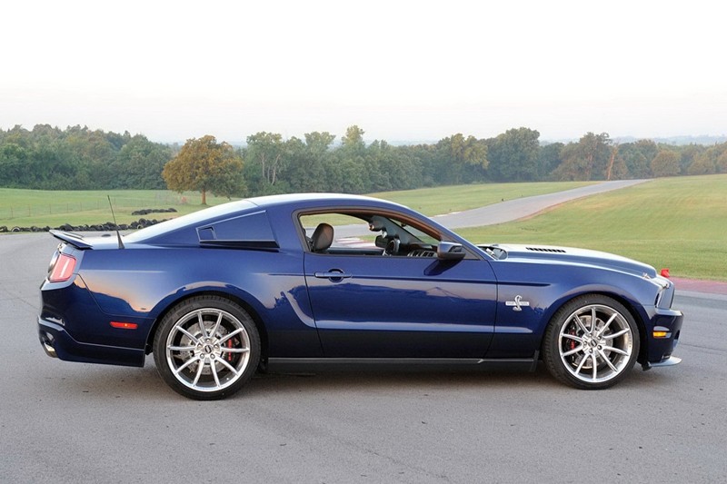800-konny Ford Mustang