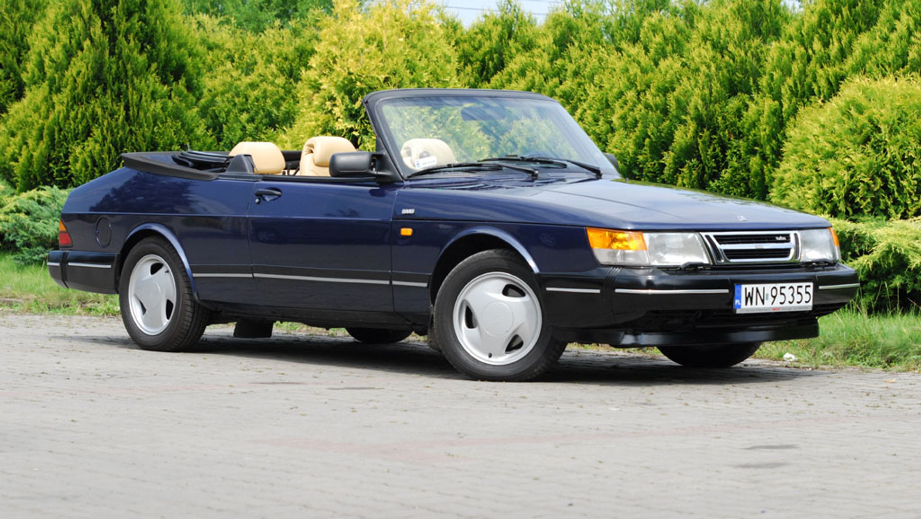 Saab 900 Cabrio: Krokodyl się nie starzeje