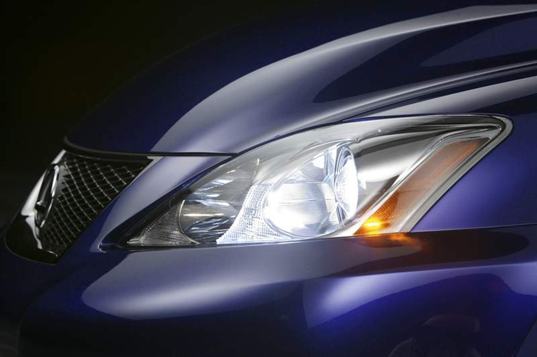 Tokio Motor Show 2007: Lexus IS-F - znamy osiągi i ceny japońskiej wersji!