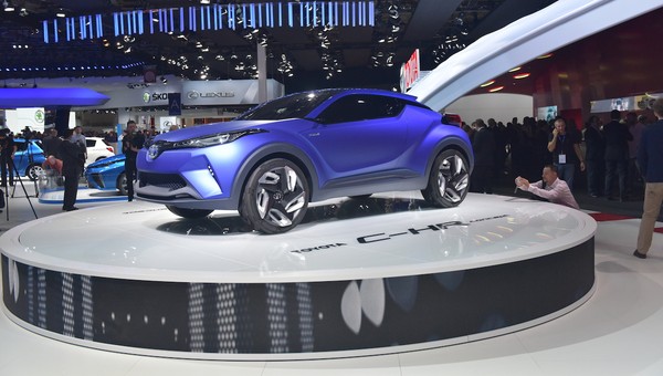 Paryż 2014: Toyota C-HR, czyli kosmiczny crossover