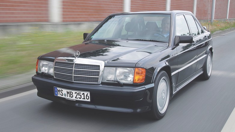 Mercedes 190 E 2.5-16 - Baby-Benz dojrzał dzięki 16V