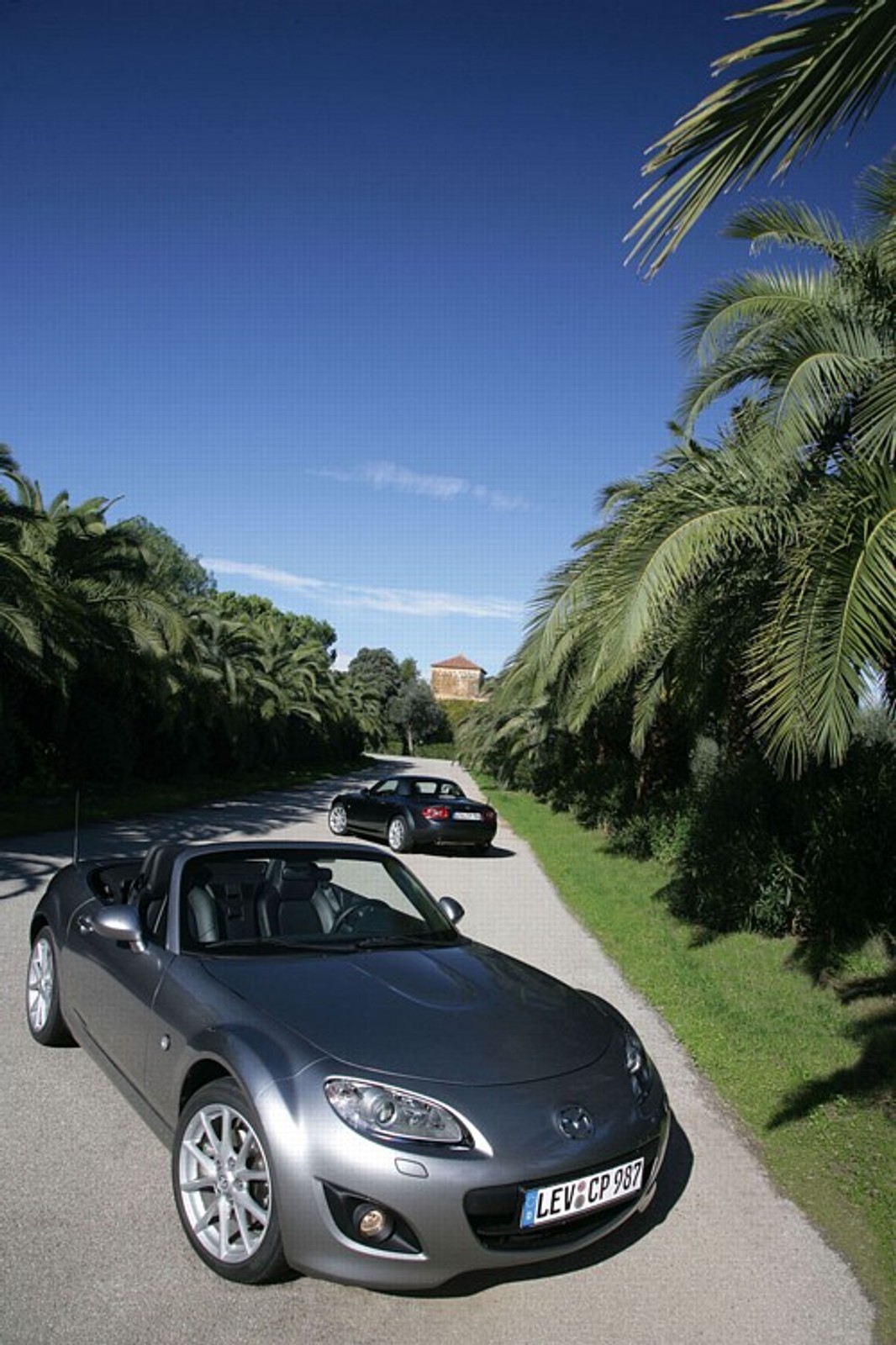 Mazda MX5 świętuje na torze Le Mans