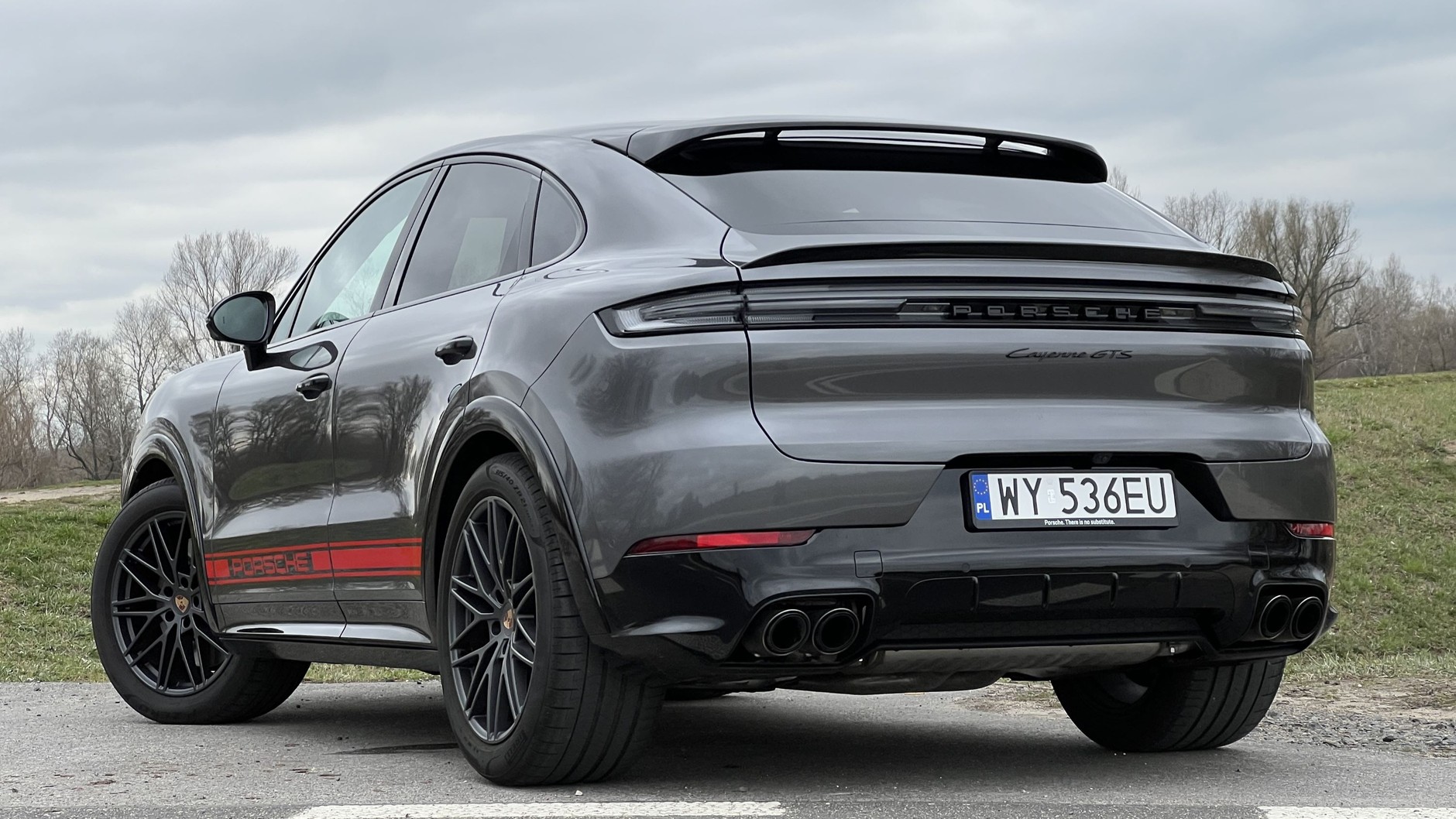 Porsche Cayenne GTS Coupe (model roku 2025)
