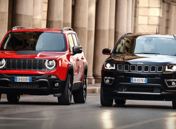 Compass i Renegade 4xe – Jeep idzie w hybrydy