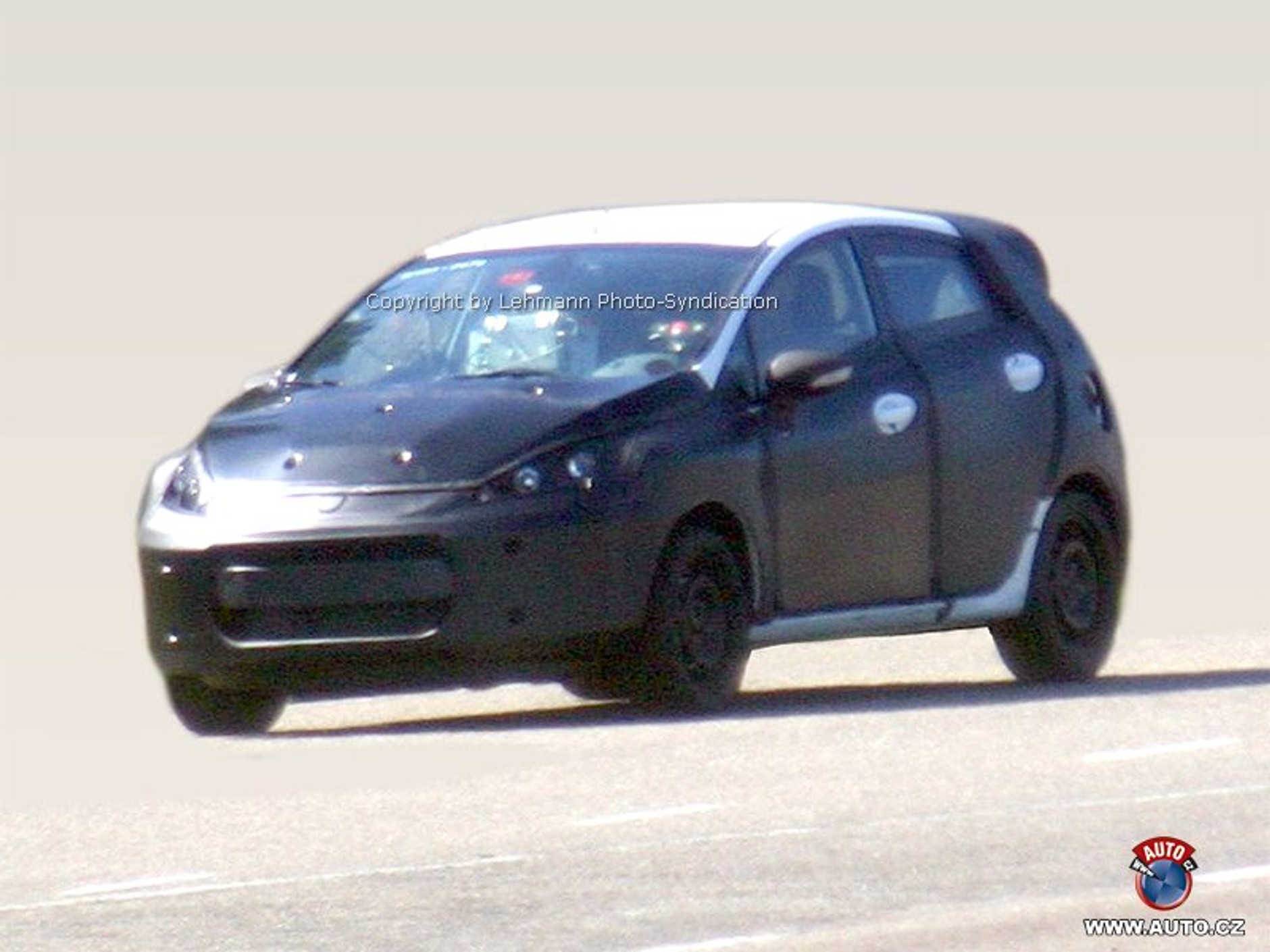 Zdjęcia szpiegowskie: Nowy Ford Fiesta nie urośnie!