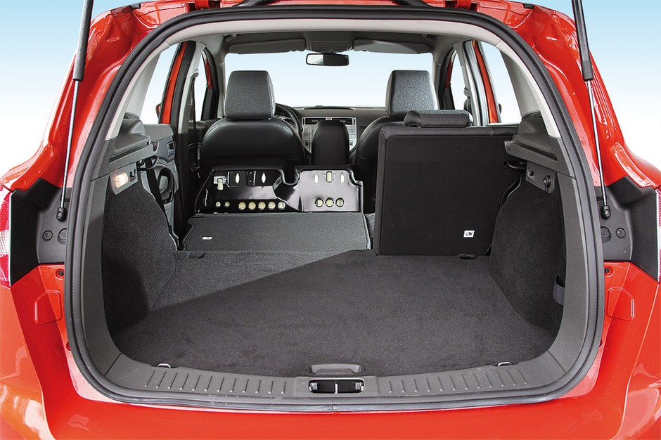 Mazda CX-5 kontra Volkswagen Tiguan, Hyundai ix35 i Ford Kuga: porównanie kompaktowych SUV-ów