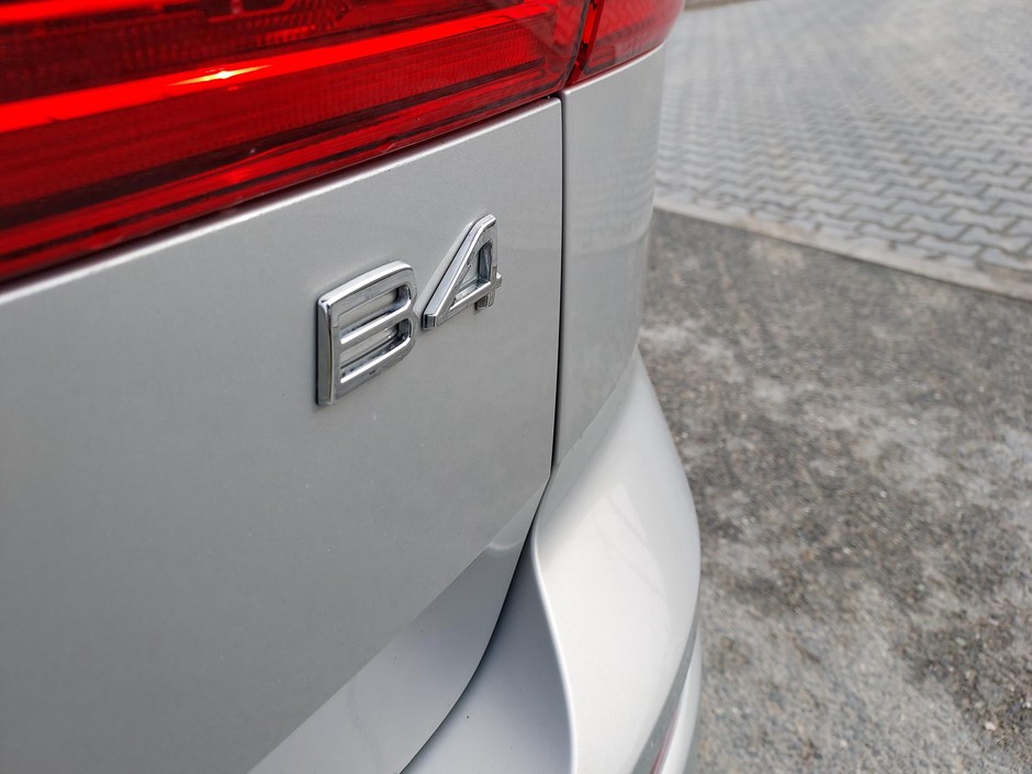 Volvo XC60 B4