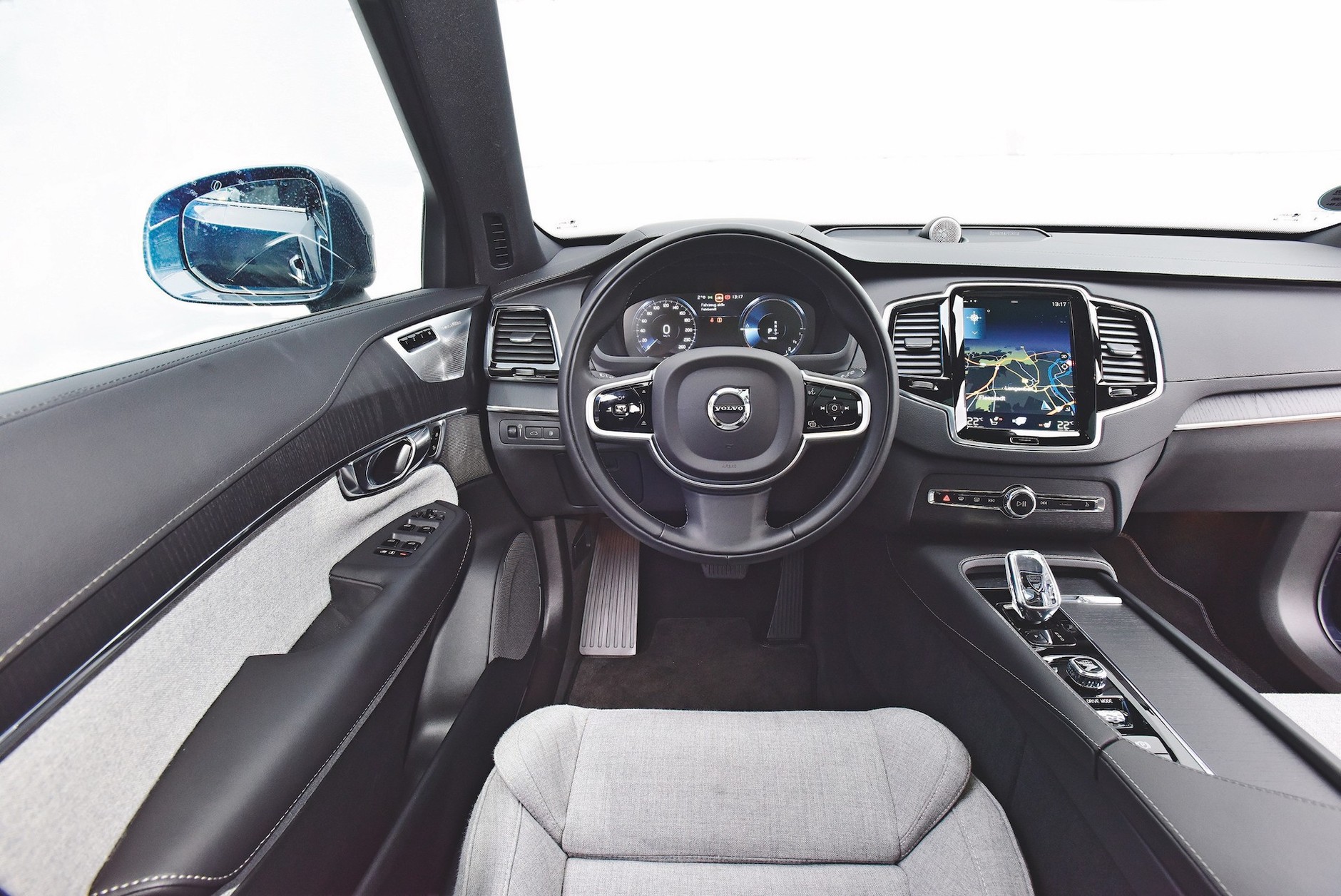 Volvo XC90 – kokpit