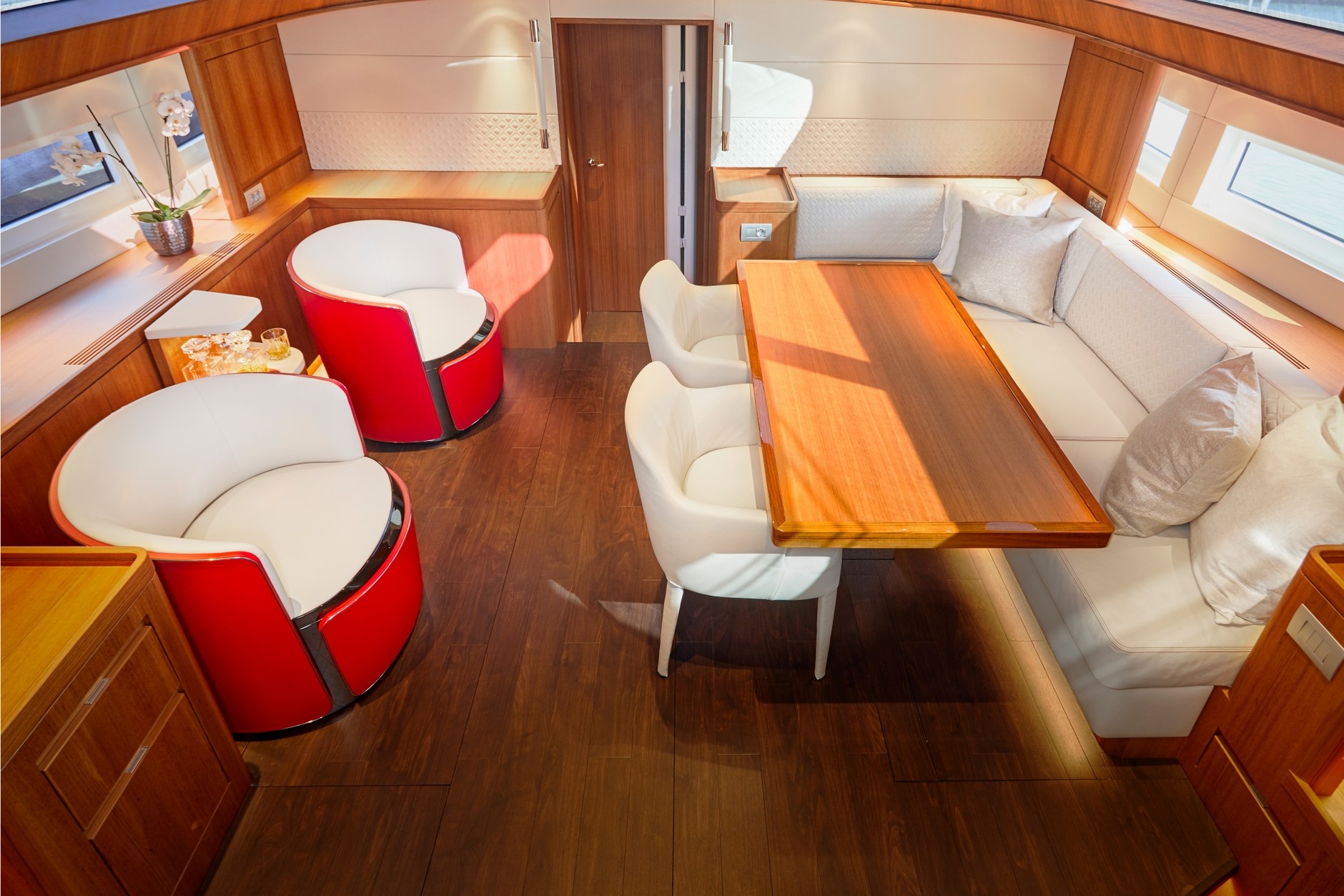 Bentley Continental GT i Contest Yachts