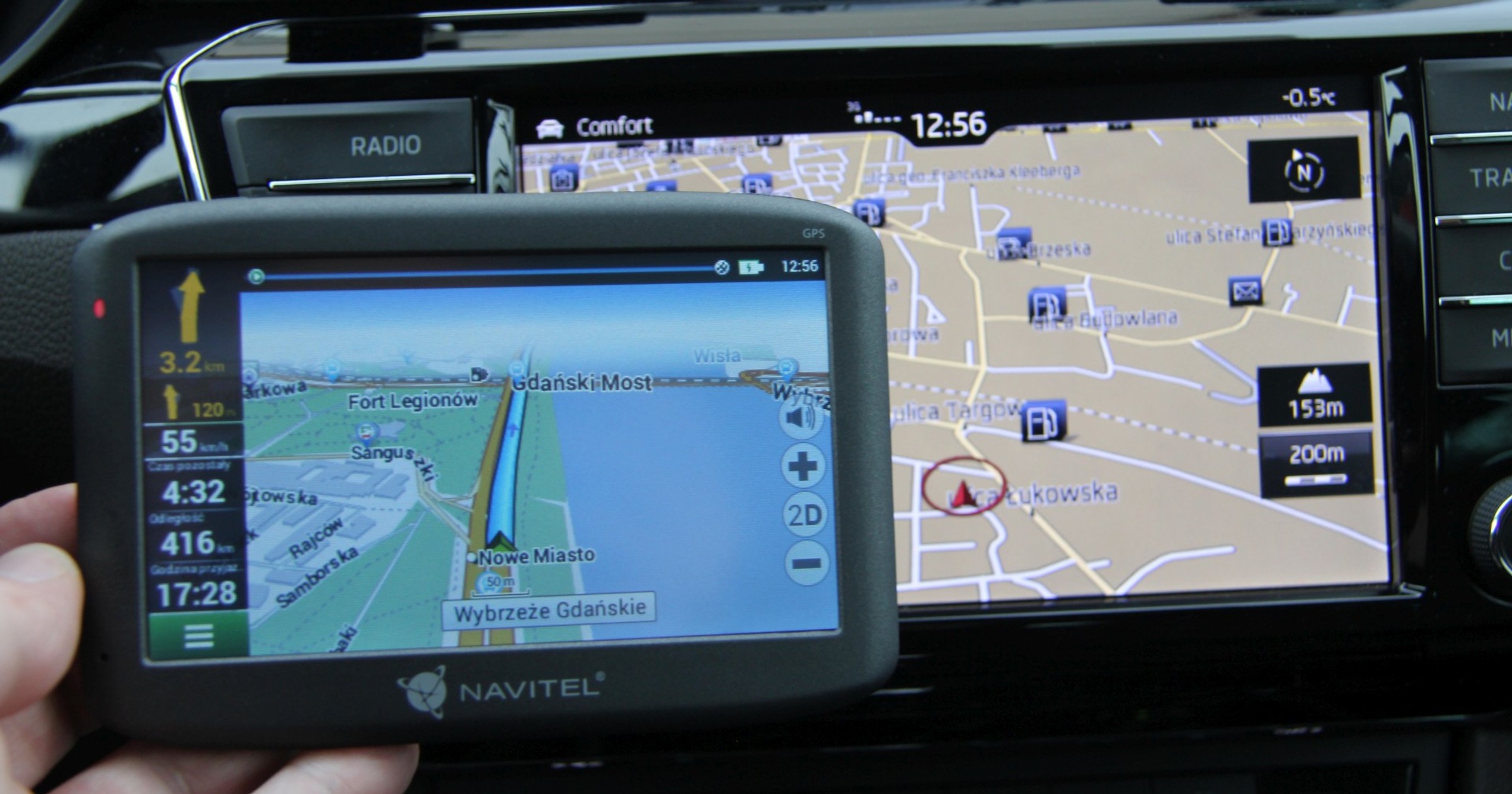 Navitel E500
