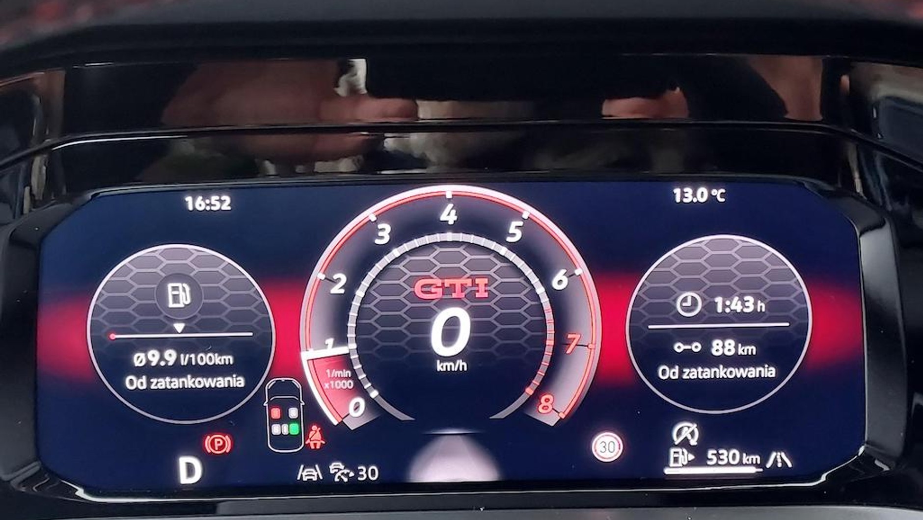 VW Golf GTI Edition 50