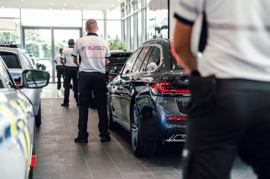 BMW 540i xDrive Touring czeskiej policji