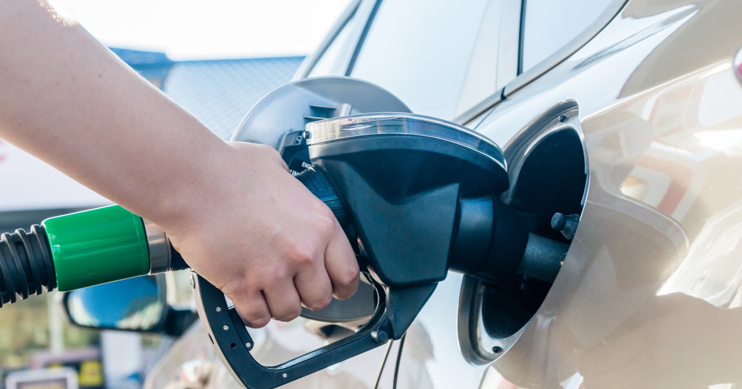 Tankowanie na stacji paliw