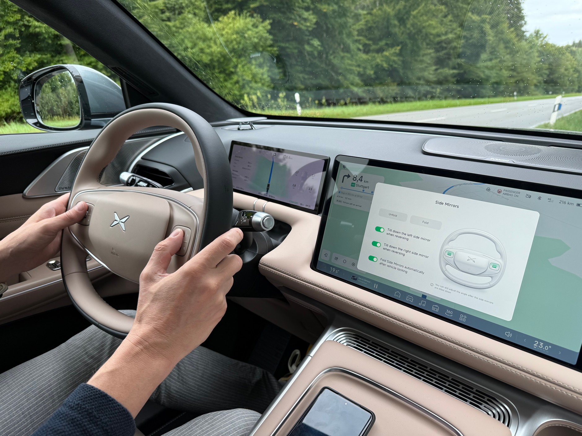 Nowy Xpeng G9 – ustawianie kierownicy