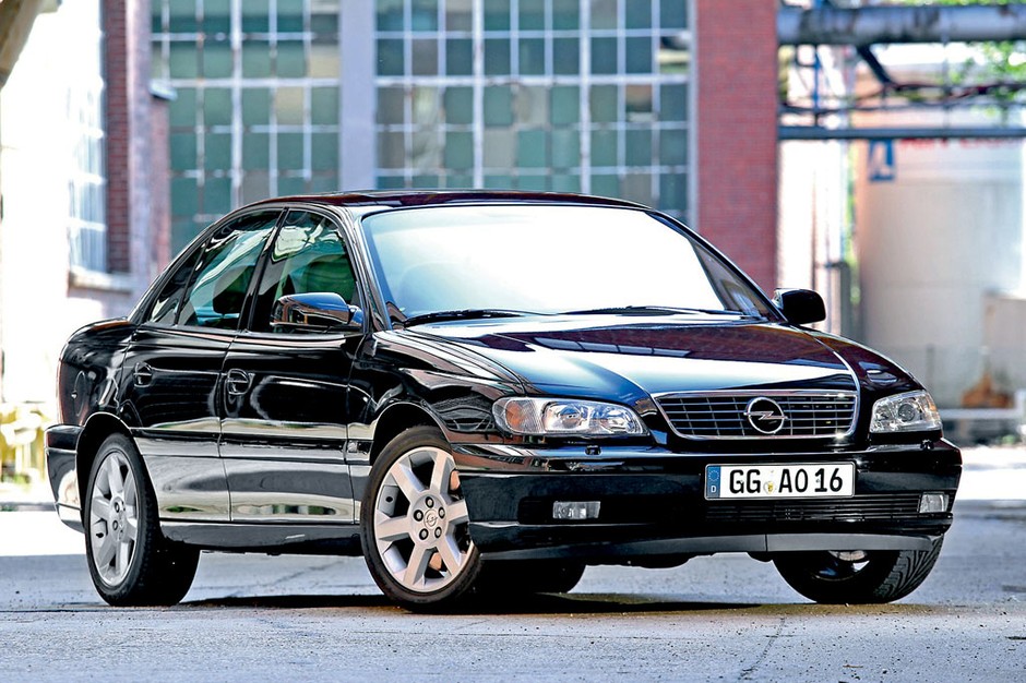 Opel Omega V8