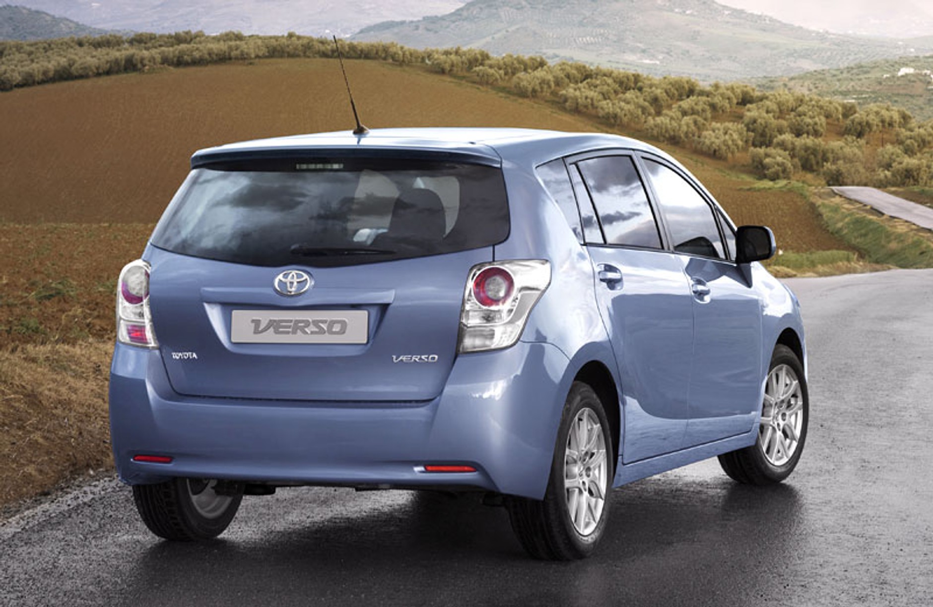 Genewa 2009: Toyota Verso – nowe 7-miejscowe MPV