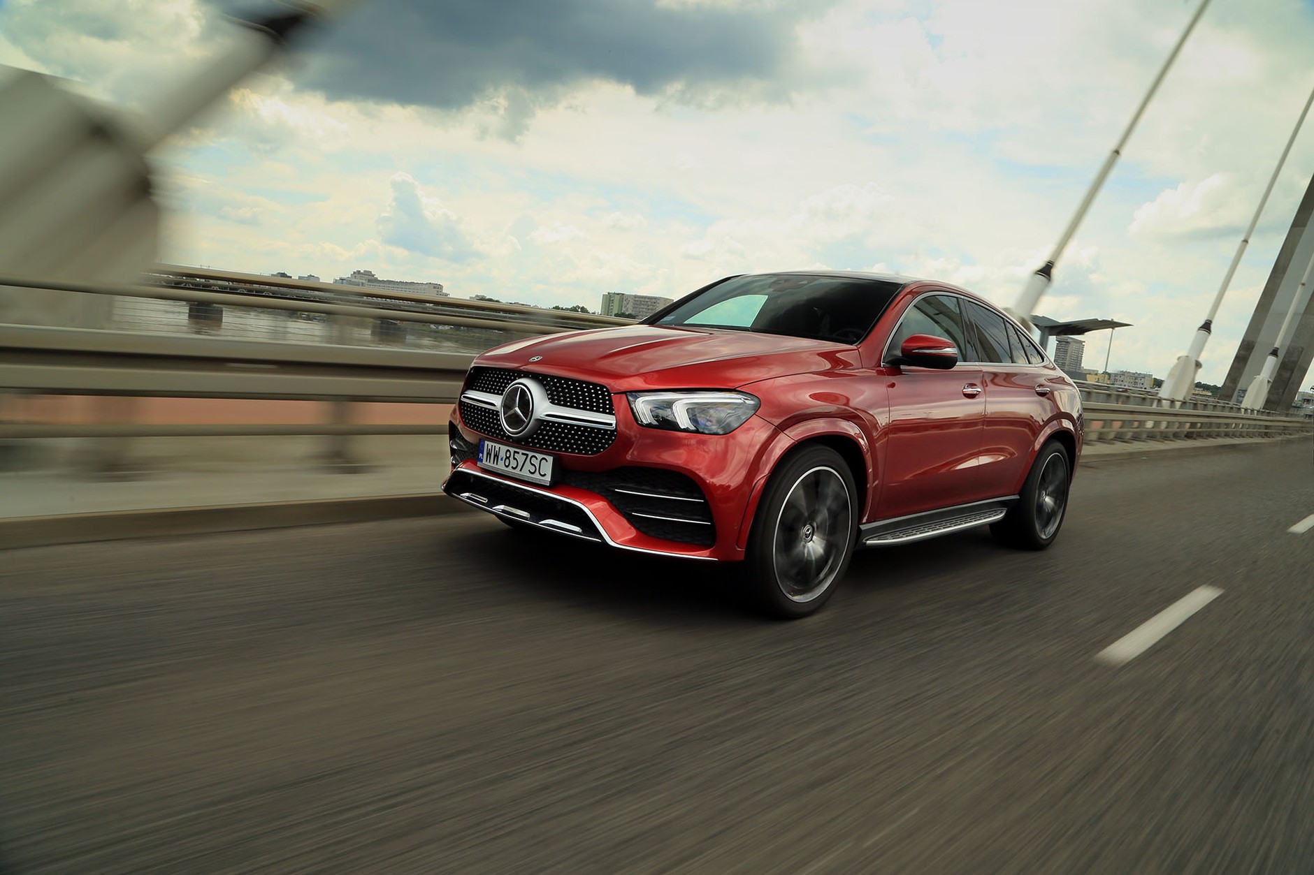 Mercedes GLE Coupe 400d - Coupe na szczudłach