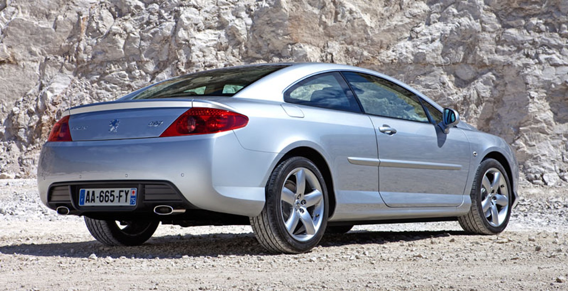 Peugeot 407 Coupé 3,0 V6 HDi: najmocniejszy seryjny Peugeot