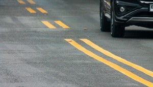 Zignorowałeś żółte linie na drodze? Szykuj się na mandat